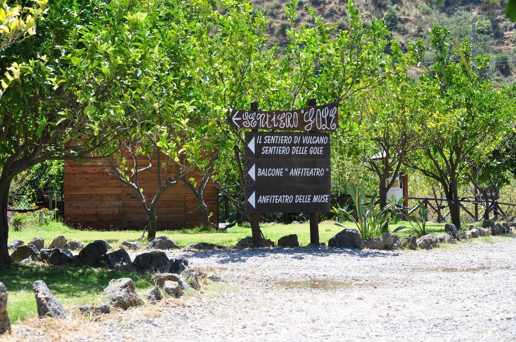Glamping Alcantara Мотта-Камастра Экстерьер фото